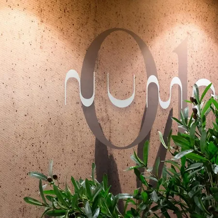 Num & Lofts Aparthotel *