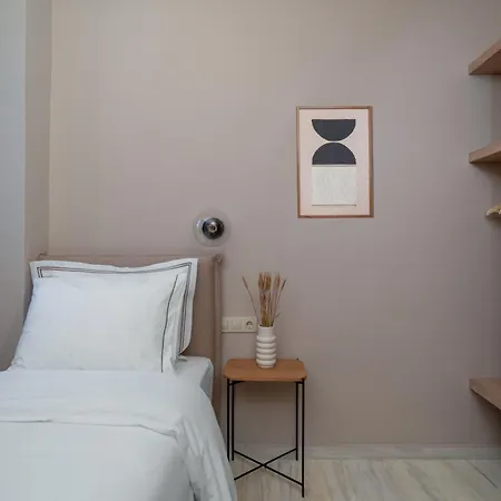 Num & Lofts Aparthotel *