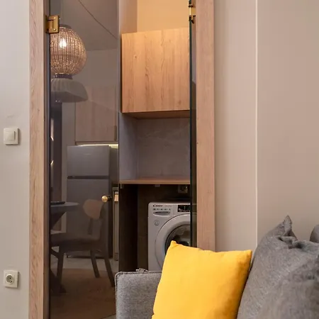 Aparthotel Num & Lofts
