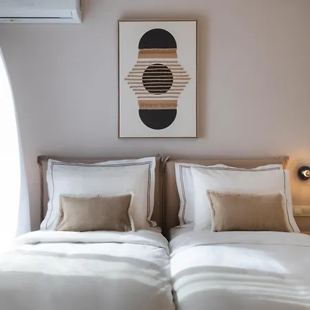 Aparthotel Num & Lofts *