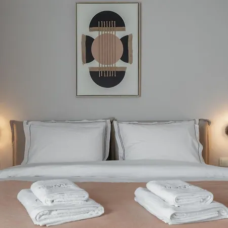 Num & Lofts Aparthotel *