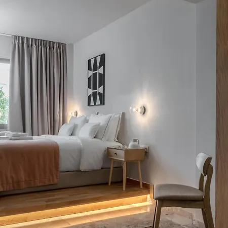 Num & Lofts Aparthotel Athens