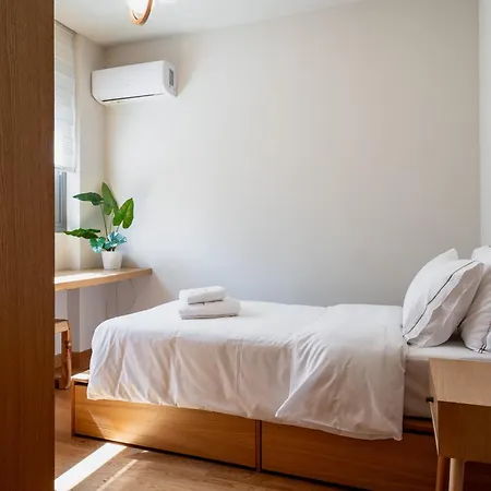 Num & Lofts Aparthotel *